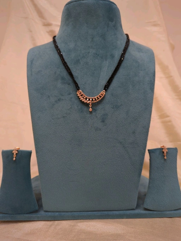 Soft Beads With Pendent Set - VZ, half moon 1