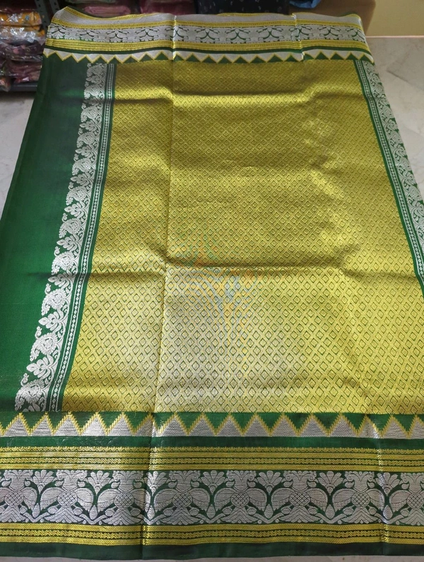 Pure Handloom Venkatagiri Pattu Bridal  - green