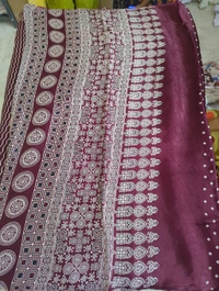 Model Silk - Maroon, Zigzag Lines