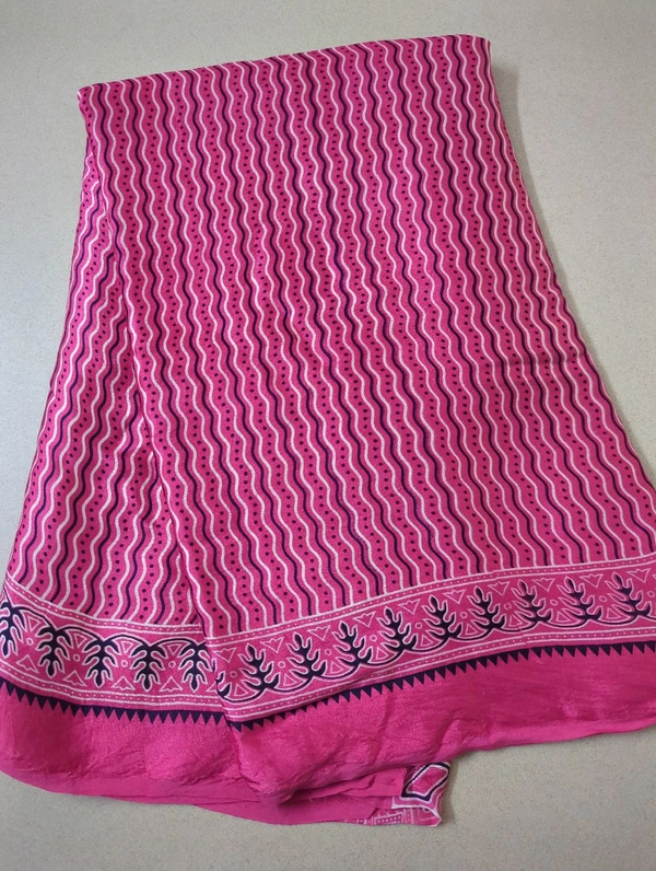 Model Silk - pink, Zigzag Lines