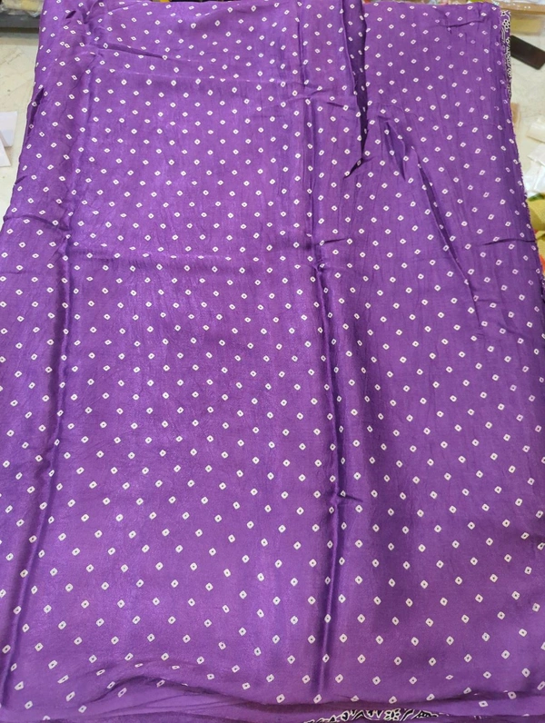 Model Silk - violet, Straight Lines