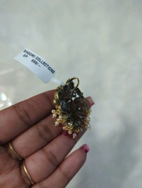 Victorian Pendent  - Red, Vz