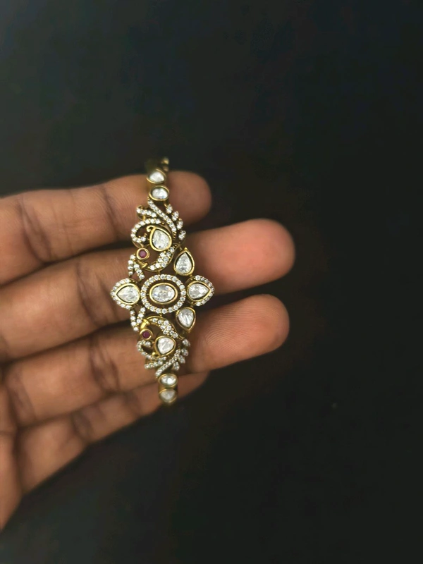 Victorian Bracelet - 2.4 Nd 2.6, vz