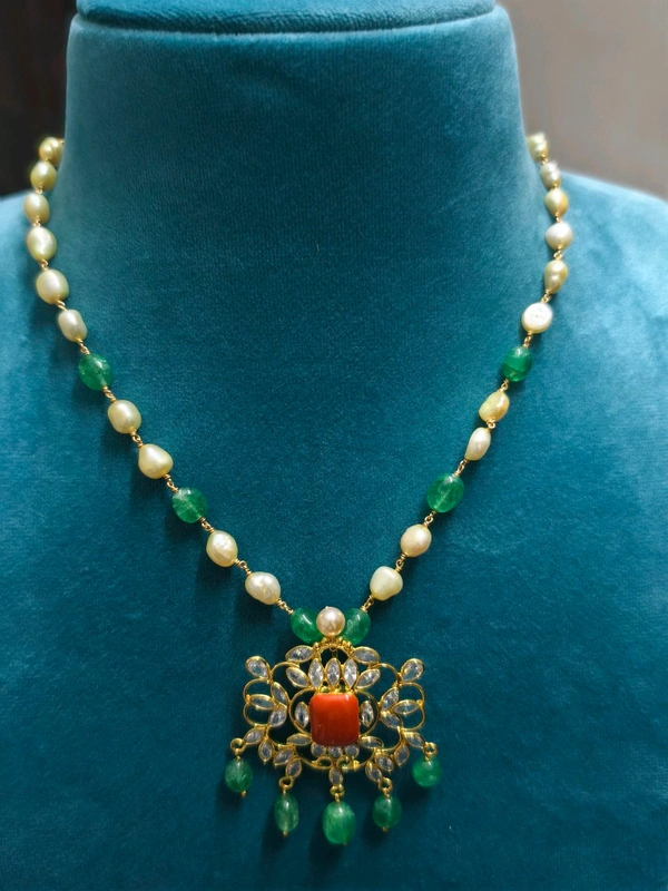 Real Pearls And Russian Beads Neck Set With Polki Stone Pendant Earrings - HD