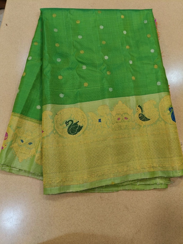 Pure Handloom Gadwal Pattu With Meenakari - Green