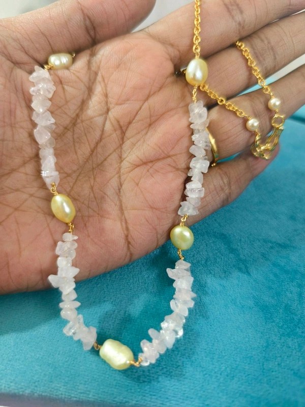 Russian Beads And Real Pearls Neck Chain - Pink Lace, VZ