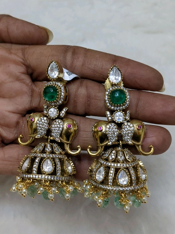 Real Mossonite Earrings  - Vz