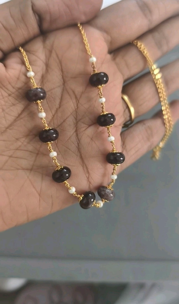 Onex With Real Pearls - dark violet