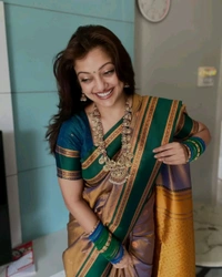 Narayan Border Soft Silk Sarees Premium Two Tone Fabric Saree ✨