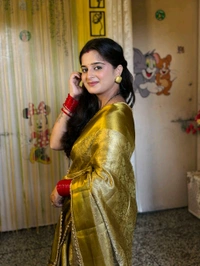 “Diksha Desle Inspired Designer Ghungroo Border Golden Silk Saree – Premium Festive Wear” ✨ - Gold, Free
