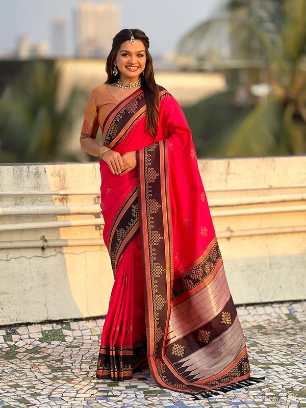 Art Soft Silk Saree with Silver Zari Temple Pallu & Golden Zari Border