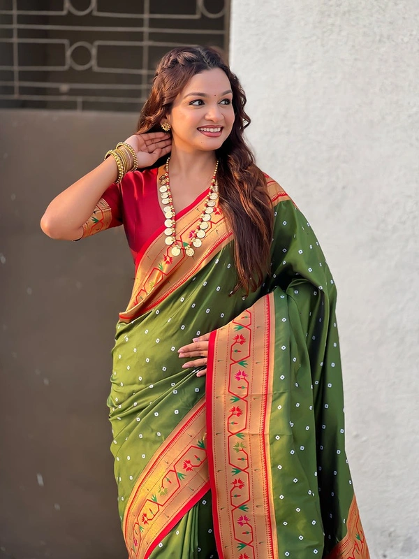PAITHANI_HOUSE181 Bandhani Paithani Saree New Design 2025 � Soft Silk Zari Woven Saree for Wedding & Festival Look - [Bandhani Paithani] E - MEHENDI