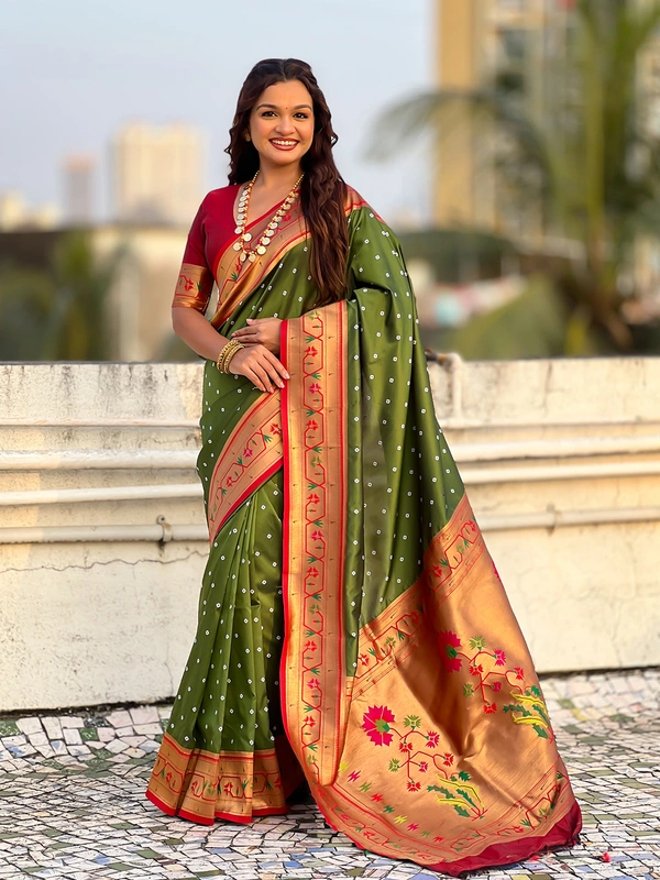 Bandhani Soft Silk Saree with Rich Paithani Meenakari Pallu