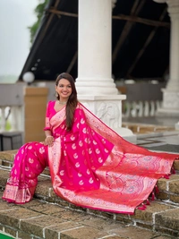 PAITHANI_HOUSE257 Designer Soft Banarasi Silk Saree with Meenakari Weaving & Contrast Rich Pallu - BANARASI - 15 NECKLESS - HOT Pink