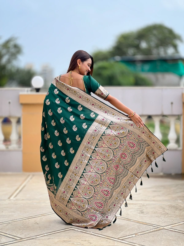 PAITHANI_HOUSE259 Designer Soft Banarasi Silk Saree with Meenakari Weaving & Contrast Rich Pallu - BANARASI - 15 NECKLESS - Green