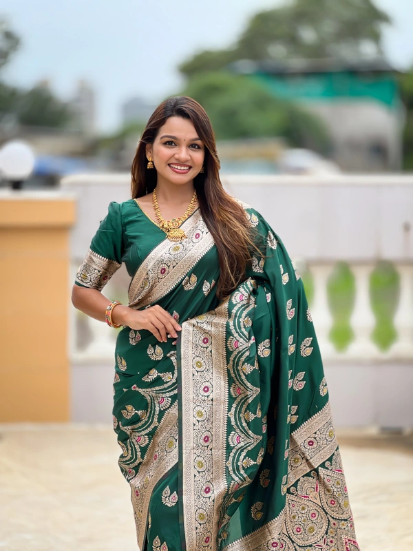 PAITHANI_HOUSE259 Designer Soft Banarasi Silk Saree with Meenakari Weaving & Contrast Rich Pallu - BANARASI - 15 NECKLESS - Green