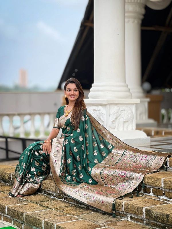 PAITHANI_HOUSE259 Designer Soft Banarasi Silk Saree with Meenakari Weaving & Contrast Rich Pallu - BANARASI - 15 NECKLESS - Green