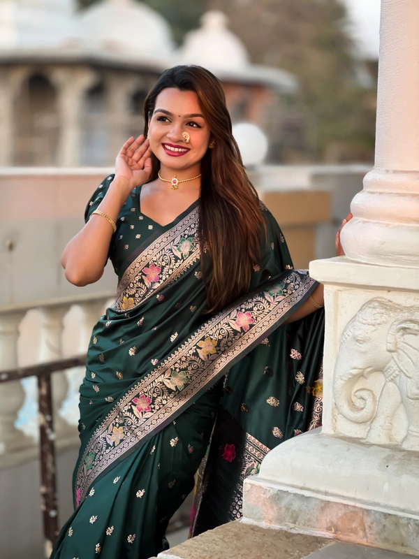 PAITHANI_HOUSE293 Elegant Banarasi Silk Saree with Meenakari Motifs & Contrast Blouse Piece- BANARASI - 5 - BOTTLE GREEN