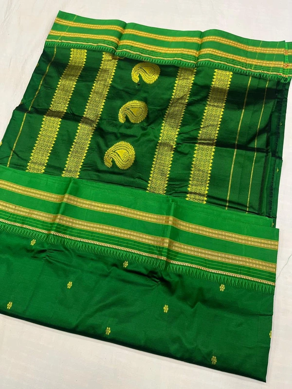 Genuine Narayanpeth Pure Handloom Saree with Intricate Zari Work - Free, Dark Green