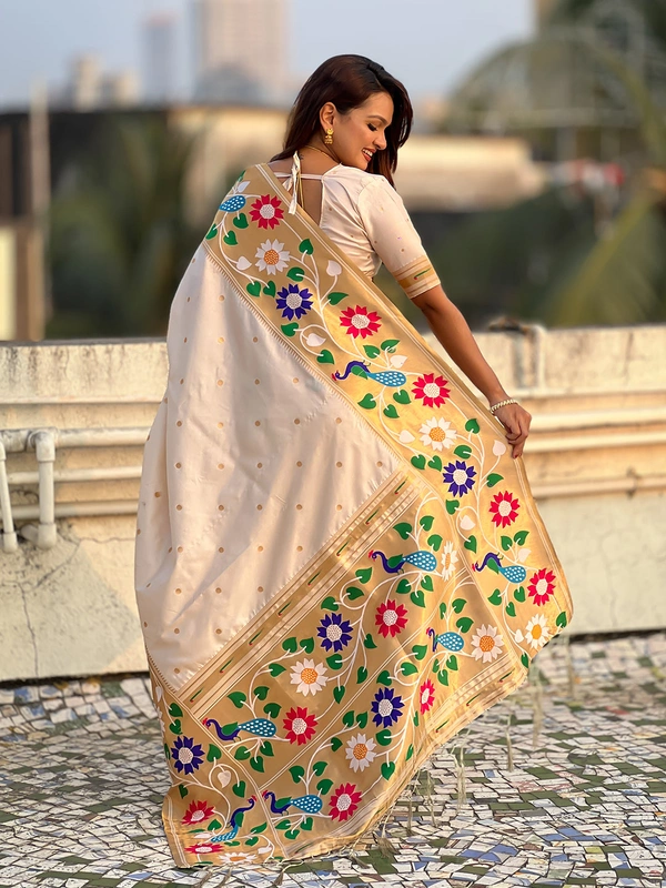 ISHWARI Original Paithani Silk Saree with 9-Inch Big Peacock Border and Meenakari Pallu - FREE, CREAM