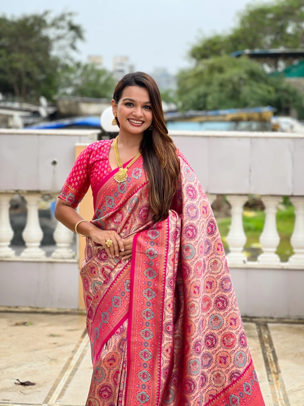 PAITHANI_HOUSE251 Kanjivaram Silk Saree � Soft Silk with Meenakari Zari Weaving & Rich Swan Border Pallu - RANI