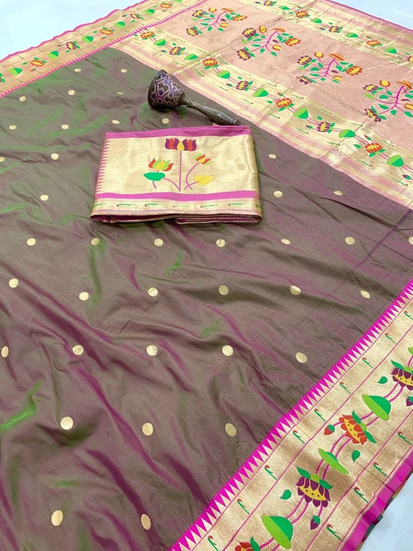 PAITHANI_HOUSE23 Lotus-Kinar Paithani Weave - Grand Zari Pallu and Flower Motifs - FREE, Mauve