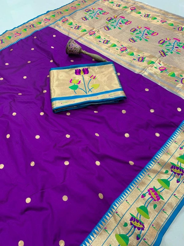 PAITHANI_HOUSE25 Lotus-Kinar Paithani Weave - Grand Zari Pallu and Flower Motifs - FREE, Violet