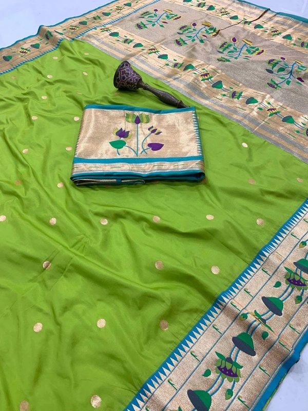 PAITHANI_HOUSE26 Lotus-Kinar Paithani Weave - Grand Zari Pallu and Flower Motifs - FREE, Light Green