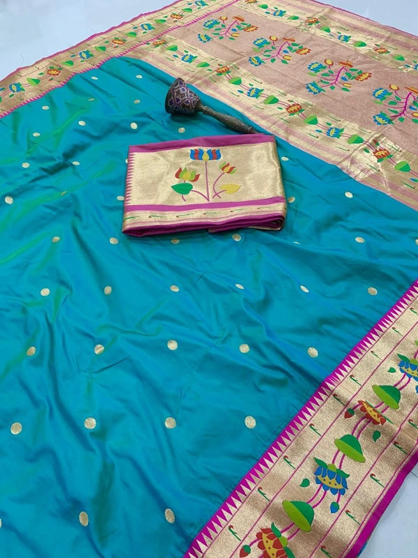 PAITHANI_HOUSE28 Lotus-Kinar Paithani Weave - Grand Zari Pallu and Flower Motifs - FREE, Teal Blue