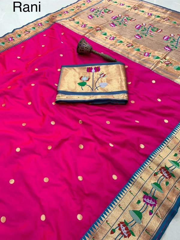 PAITHANI_HOUSE35 Lotus-Kinar Paithani Weave - Grand Zari Pallu and Flower Motifs - FREE, Rani