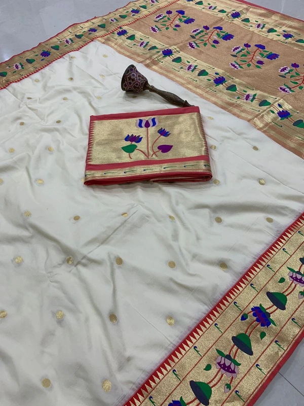 PAITHANI_HOUSE40 Lotus-Kinar Paithani Weave - Grand Zari Pallu and Flower Motifs - FREE, Off White