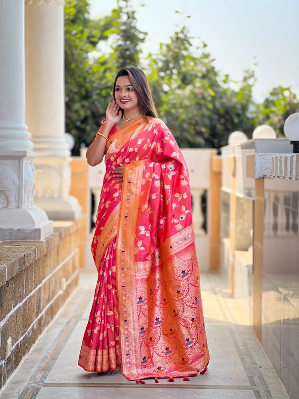 PAITHANI_HOUSE281 Luxury Banarasi Soft Silk Saree with Meenakari Weaving & Contrast Blouse - BANARASI - 5 - GAJRI PINK