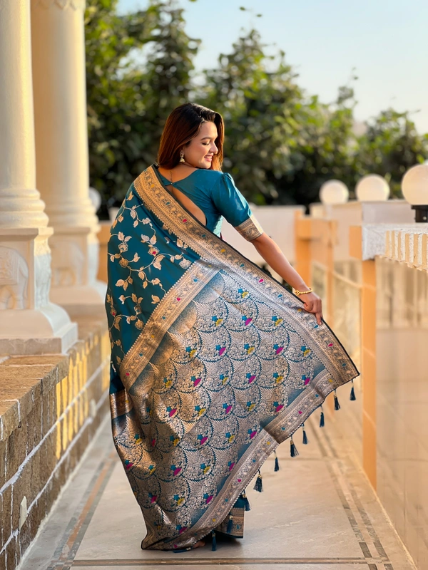 PAITHANI_HOUSE283 Luxury Banarasi Soft Silk Saree with Meenakari Weaving & Contrast Blouse - BANARASI - 5 - MORPICH