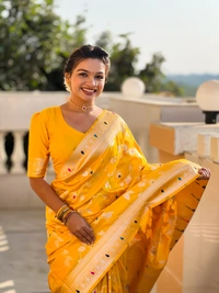 PAITHANI_HOUSE292 Luxury Banarasi Soft Silk Saree with Meenakari Weaving & Contrast Blouse - BANARASI - 5 - YELLOW