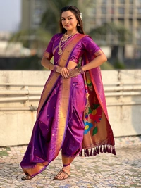 Original Maharashtrian Wedding Nauvari Paithani � 9 Mtr Soft Silk with Rich Muniya Border - FREE, PURPLE