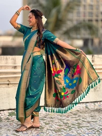 Original Maharashtrian Wedding Nauvari Paithani � 9 Mtr Soft Silk with Rich Muniya Border - FREE, P.GREEN