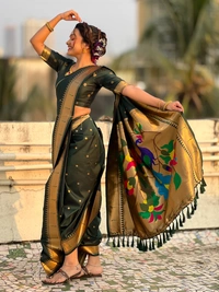 Original Maharashtrian Wedding Nauvari Paithani � 9 Mtr Soft Silk with Rich Muniya Border - FREE, BGREEN