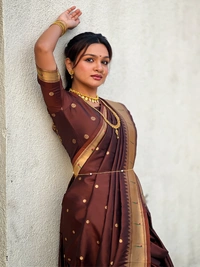 Original Maharashtrian Wedding Nauvari Paithani � 9 Mtr Soft Silk with Rich Muniya Border - FREE, COFFEE