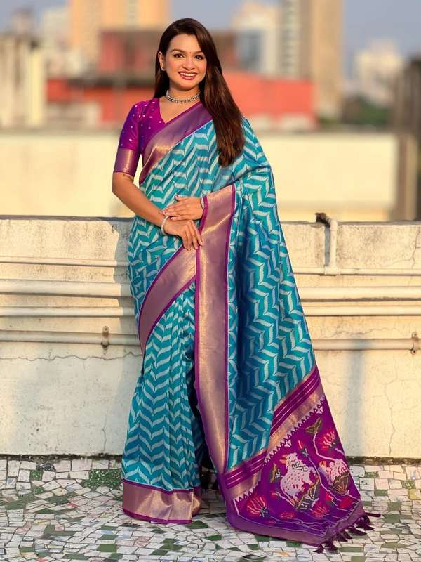 Original Soft Silk Ikkat Fusion Saree with Traditional Pichwai Pallu