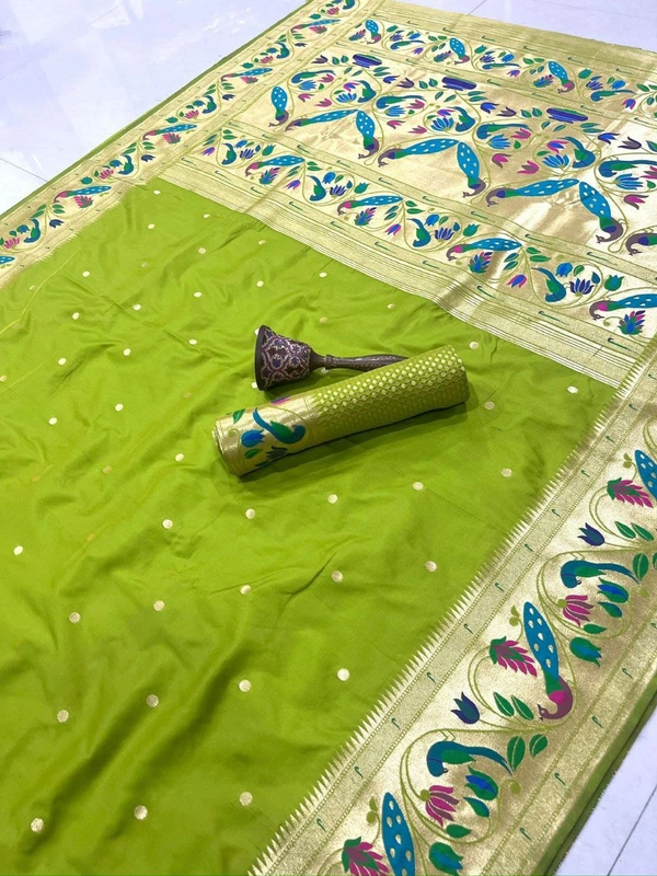 PAITHANI_HOUSE149 Paithani Silk Saree: Traditional Zari Weaving Paithani Saree with Peacock Border & Butti Work | Festive & Wedding Collection - Light Green