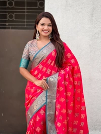 Patola Silk Saree with Meenakari Bandhani Weaves & Rich Zari Pallu - FREE, PINK