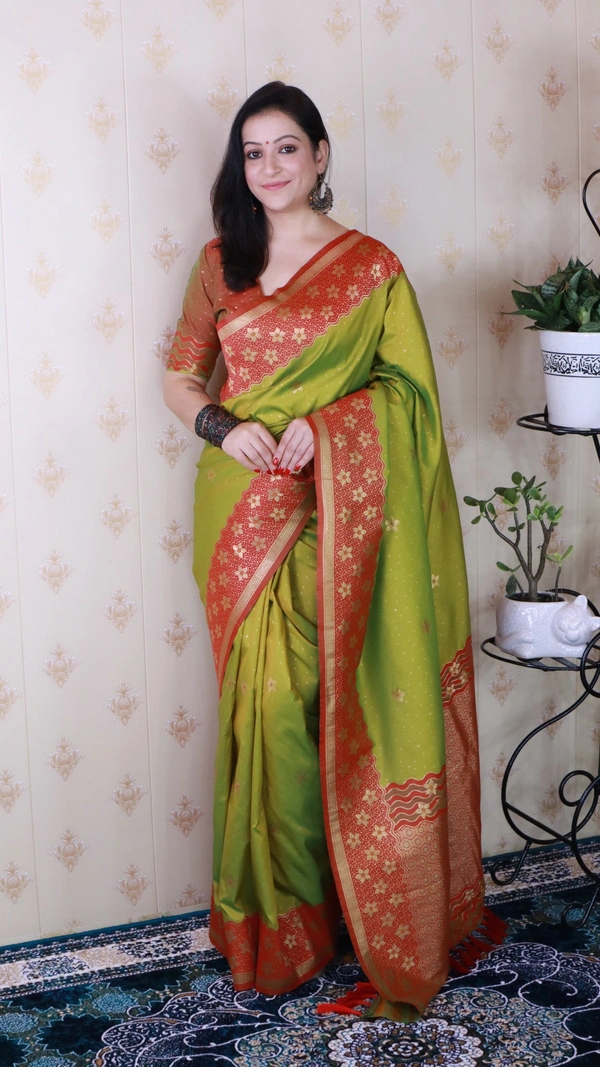 Premium Banarasi Soft Silk Saree with Gold Zari Flower Weaves & Wavy Border