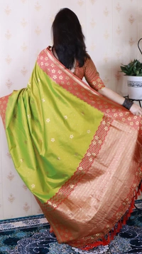 Premium Banarasi Soft Silk Saree with Gold Zari Flower Weaves & Wavy Border - FREE, MEHENDI
