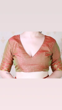 Premium Banarasi Soft Silk Saree with Gold Zari Flower Weaves & Wavy Border - FREE, MEHENDI