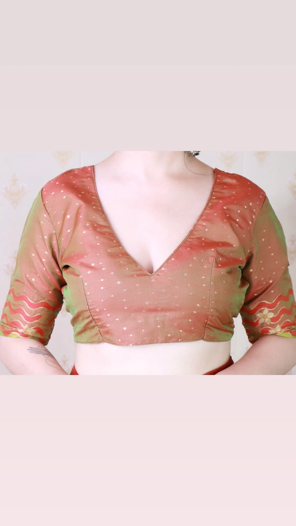 Premium Banarasi Soft Silk Saree with Gold Zari Flower Weaves & Wavy Border - FREE, MEHENDI