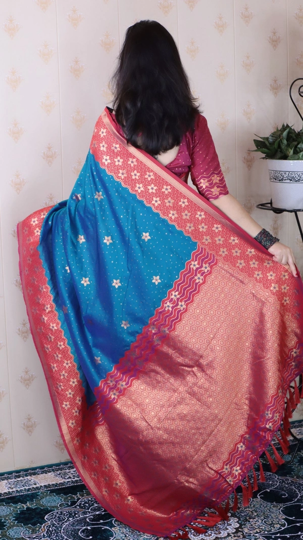 Premium Banarasi Soft Silk Saree with Gold Zari Flower Weaves & Wavy Border - FREE, RAMA