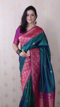 Premium Banarasi Soft Silk Saree with Gold Zari Flower Weaves & Wavy Border - FREE, PGREEN