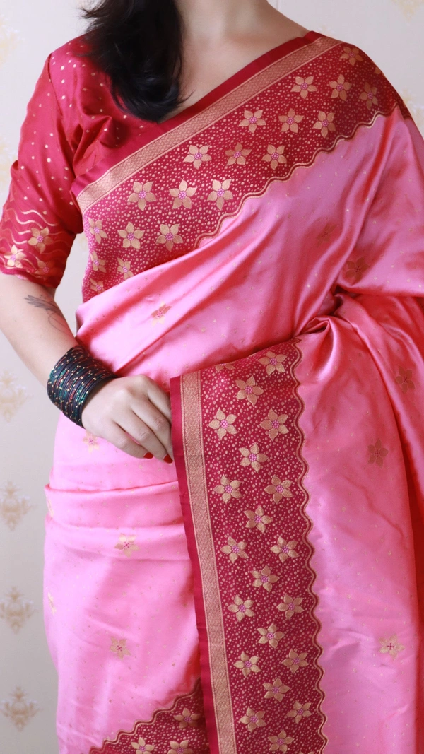 Premium Banarasi Soft Silk Saree with Gold Zari Flower Weaves & Wavy Border - FREE, BABY PINK