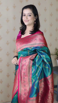 Premium Banarasi Soft Silk Saree with Gold Zari Zigzag Geometric Weaves - FREE, P.GREEN