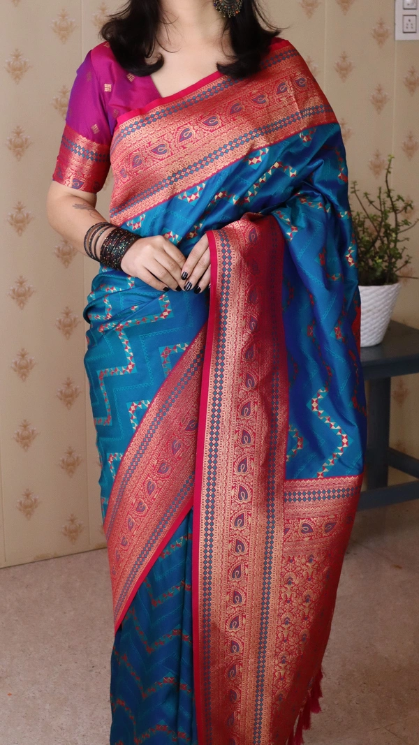 Premium Banarasi Soft Silk Saree with Gold Zari Zigzag Geometric Weaves - FREE, RAMA